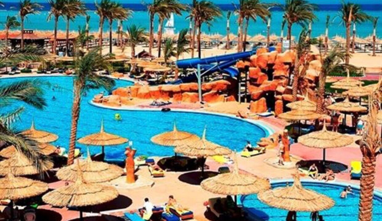 Sea beach Aqua park sharm el sheikh 001